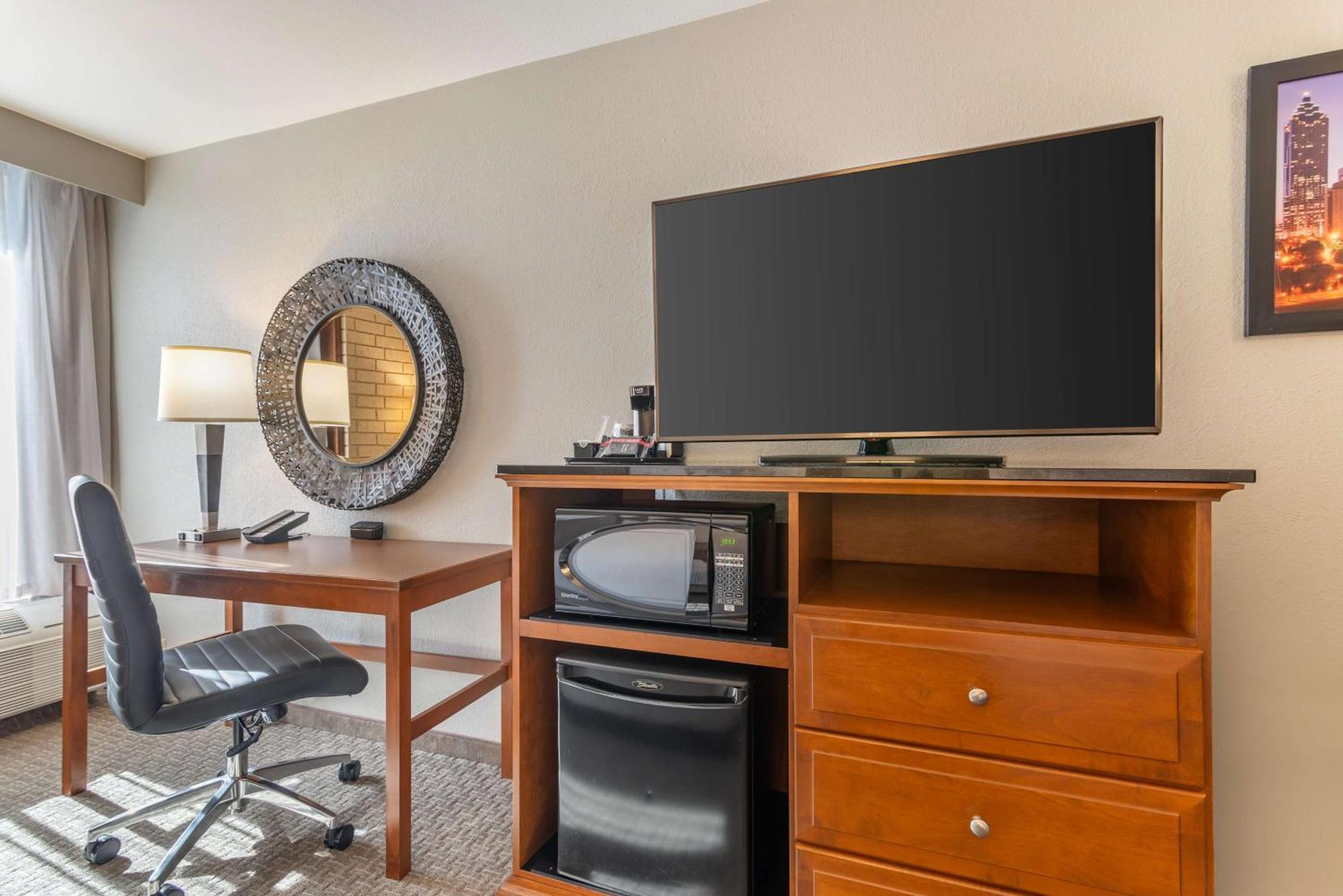 Drury Inn & Suites Atlanta Airport College Park Bagian luar foto