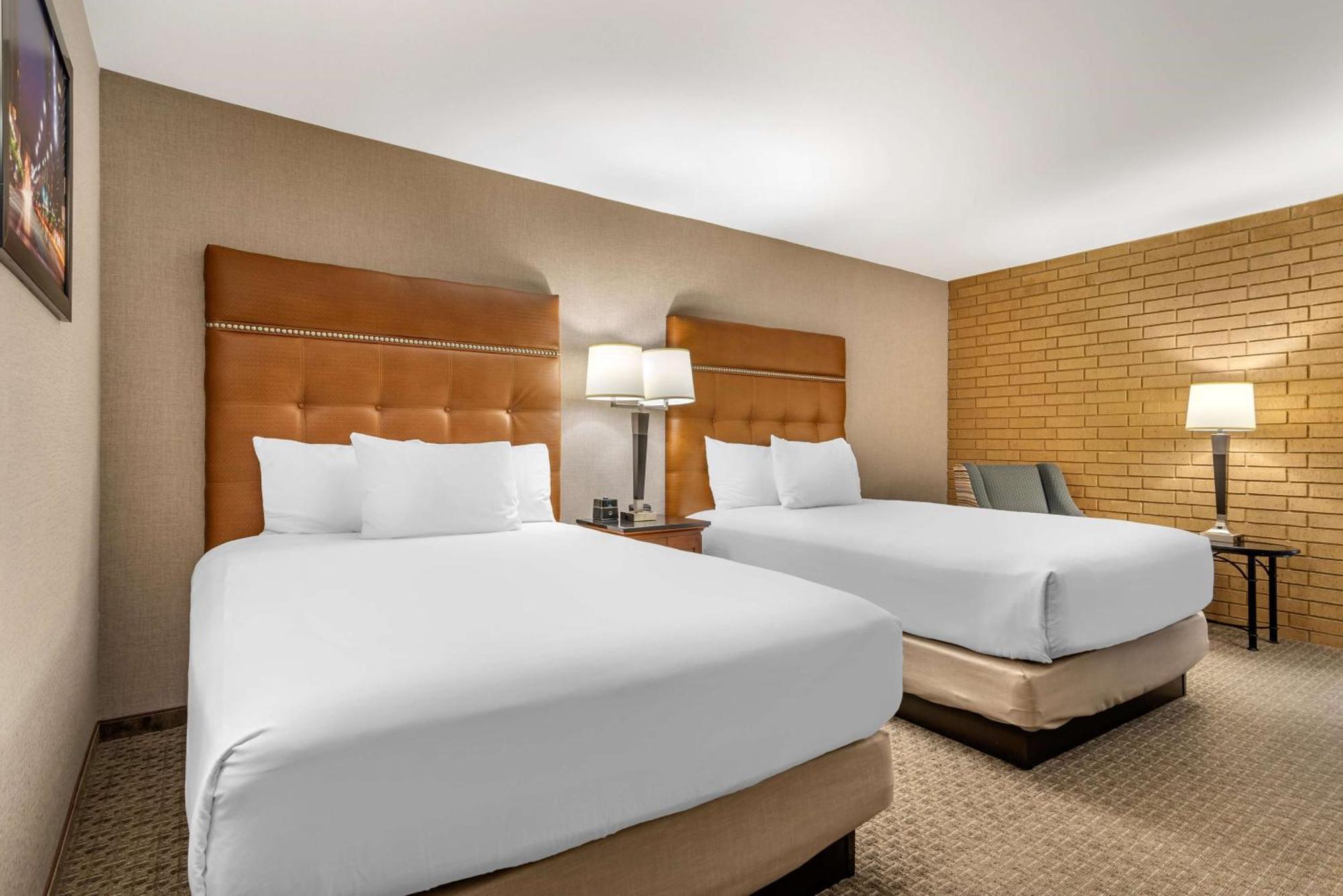 Drury Inn & Suites Atlanta Airport College Park Bagian luar foto