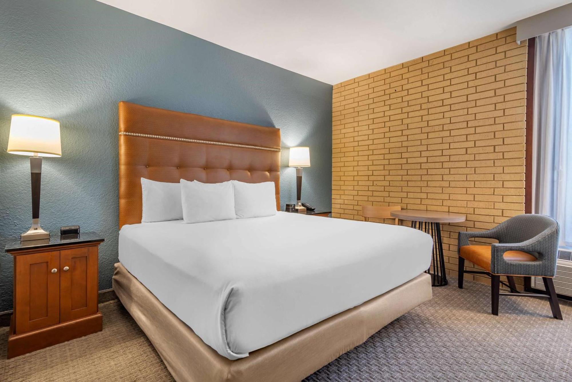 Drury Inn & Suites Atlanta Airport College Park Bagian luar foto