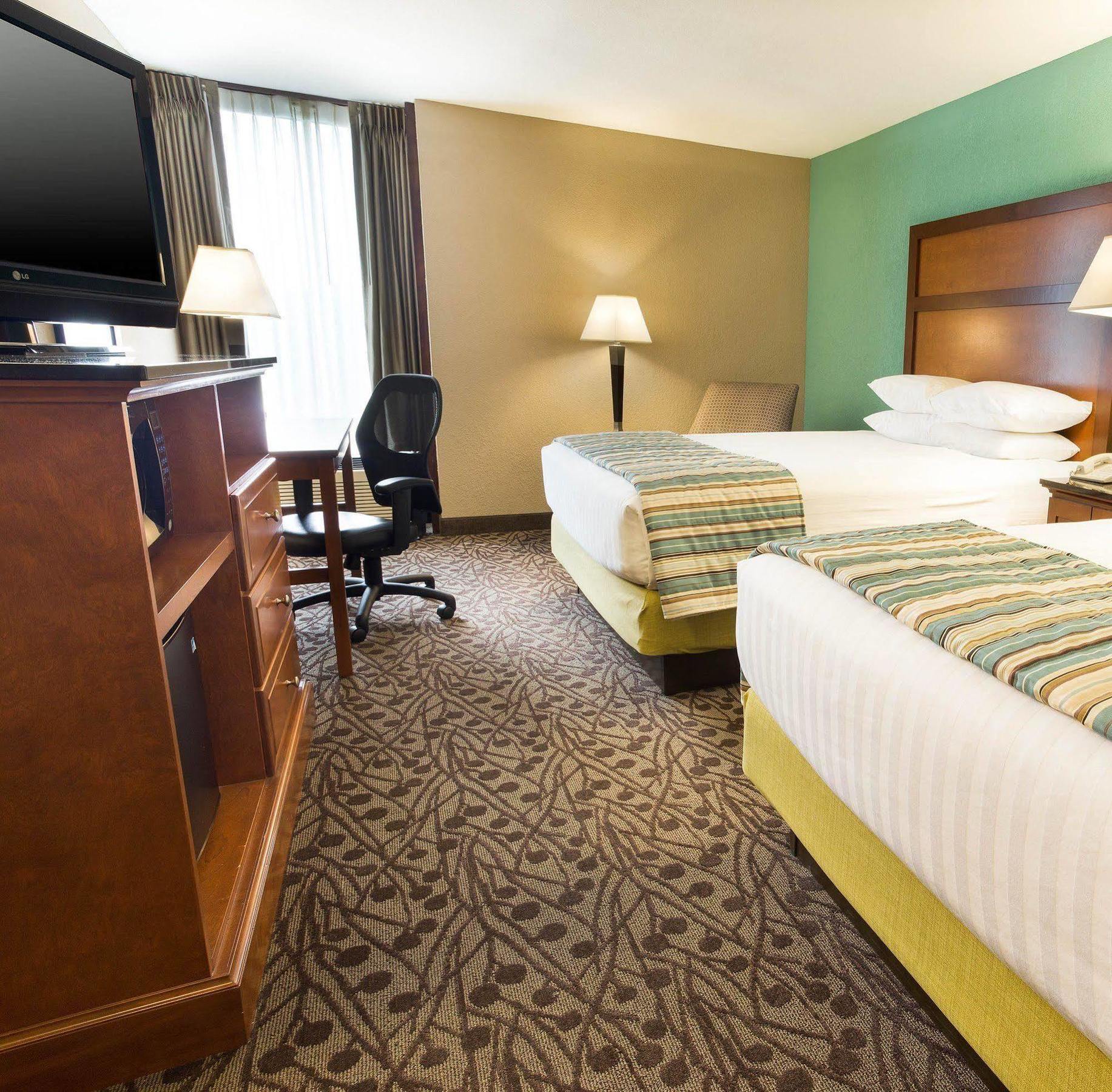 Drury Inn & Suites Atlanta Airport College Park Bagian luar foto